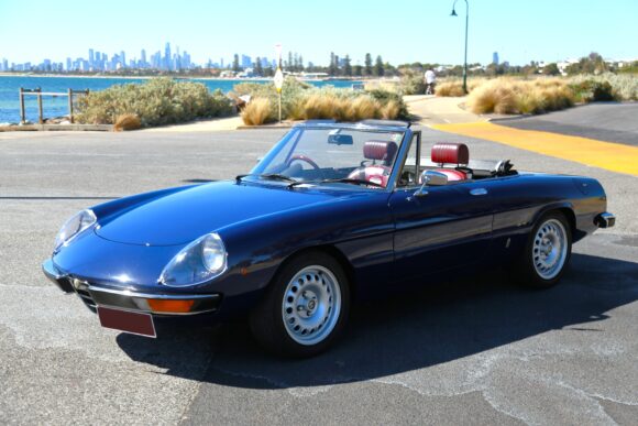 1975 Alfa Romeo Spider 2000 Veloce